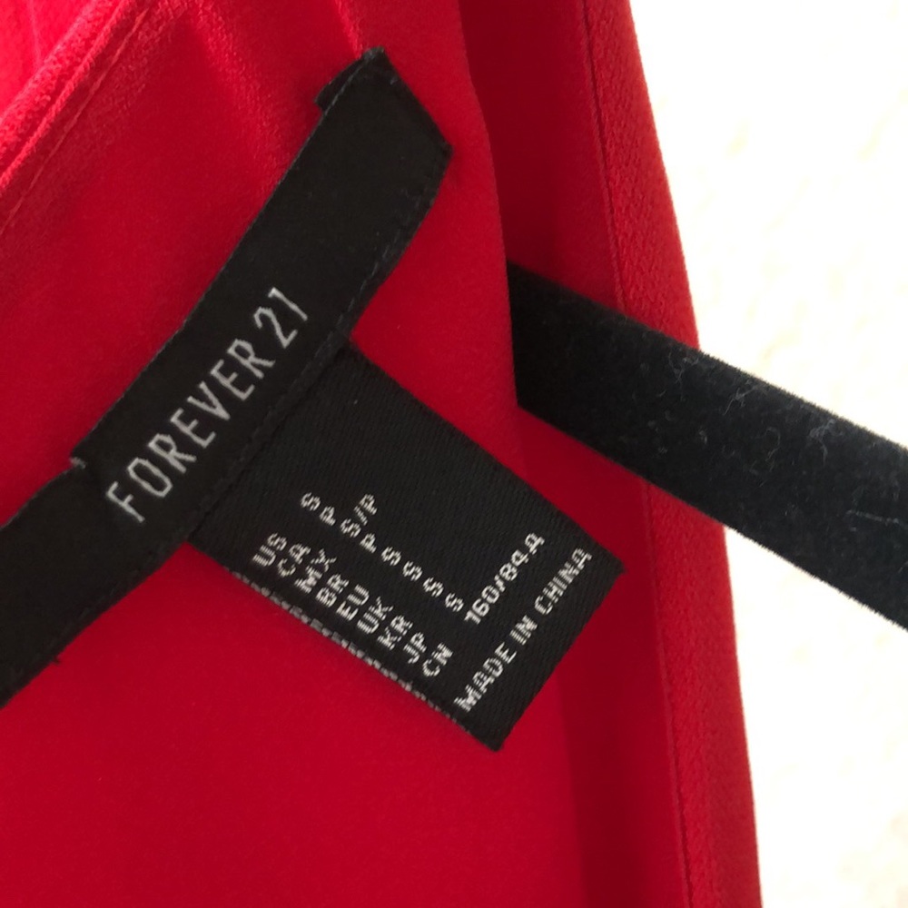 Forever 21 Red Short Sleeves Dress - Picture 7 of 14